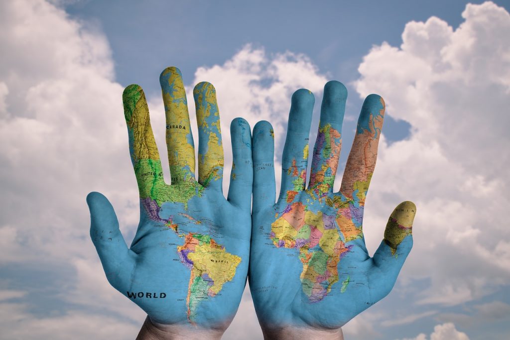 expansion strategy & global presence AVEL 2 στρατηγική