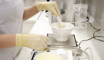 Laboratories AVEL